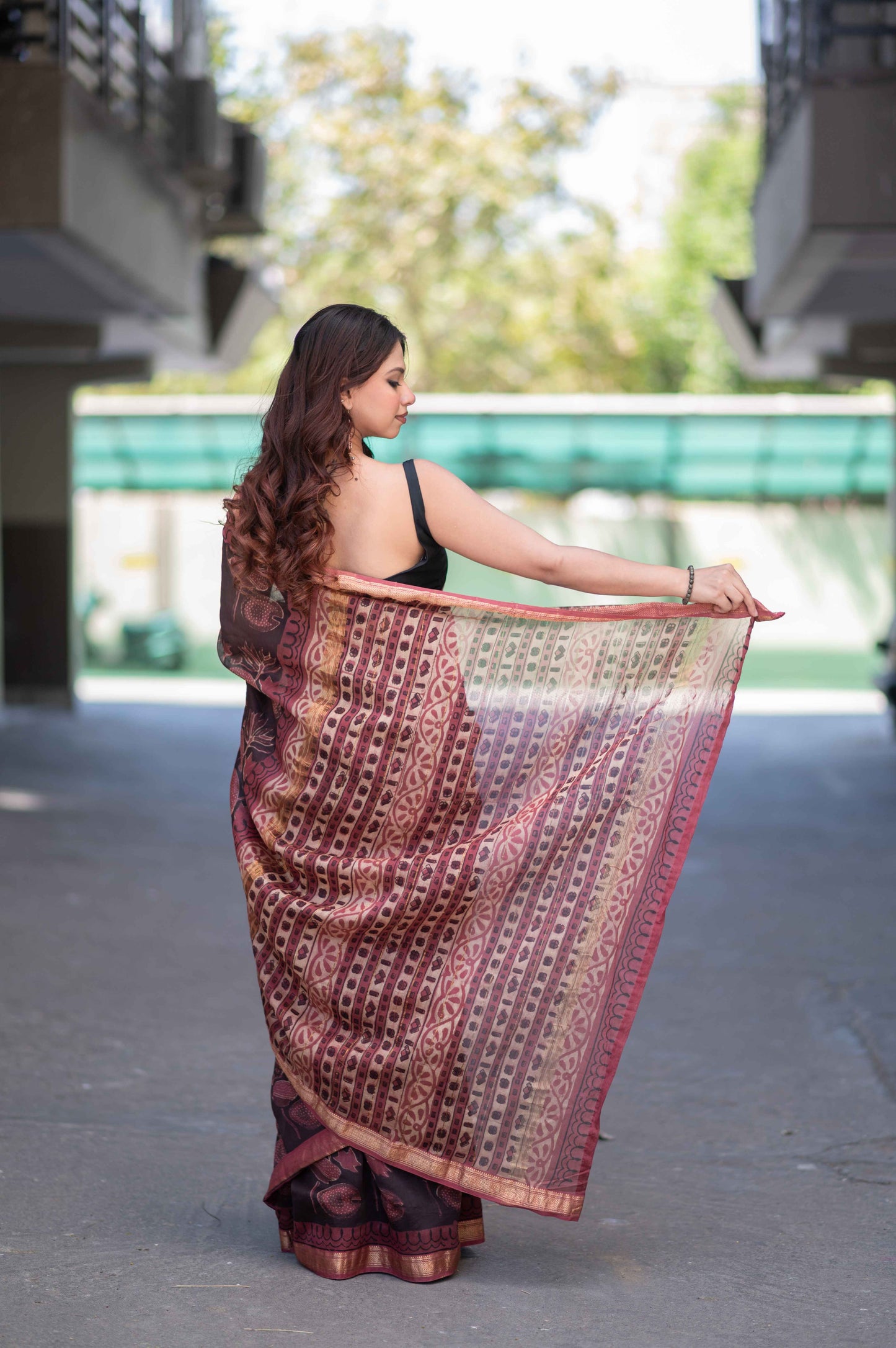 Vaidehi- Maroon Ajrakh Maheshwari Silk Saree