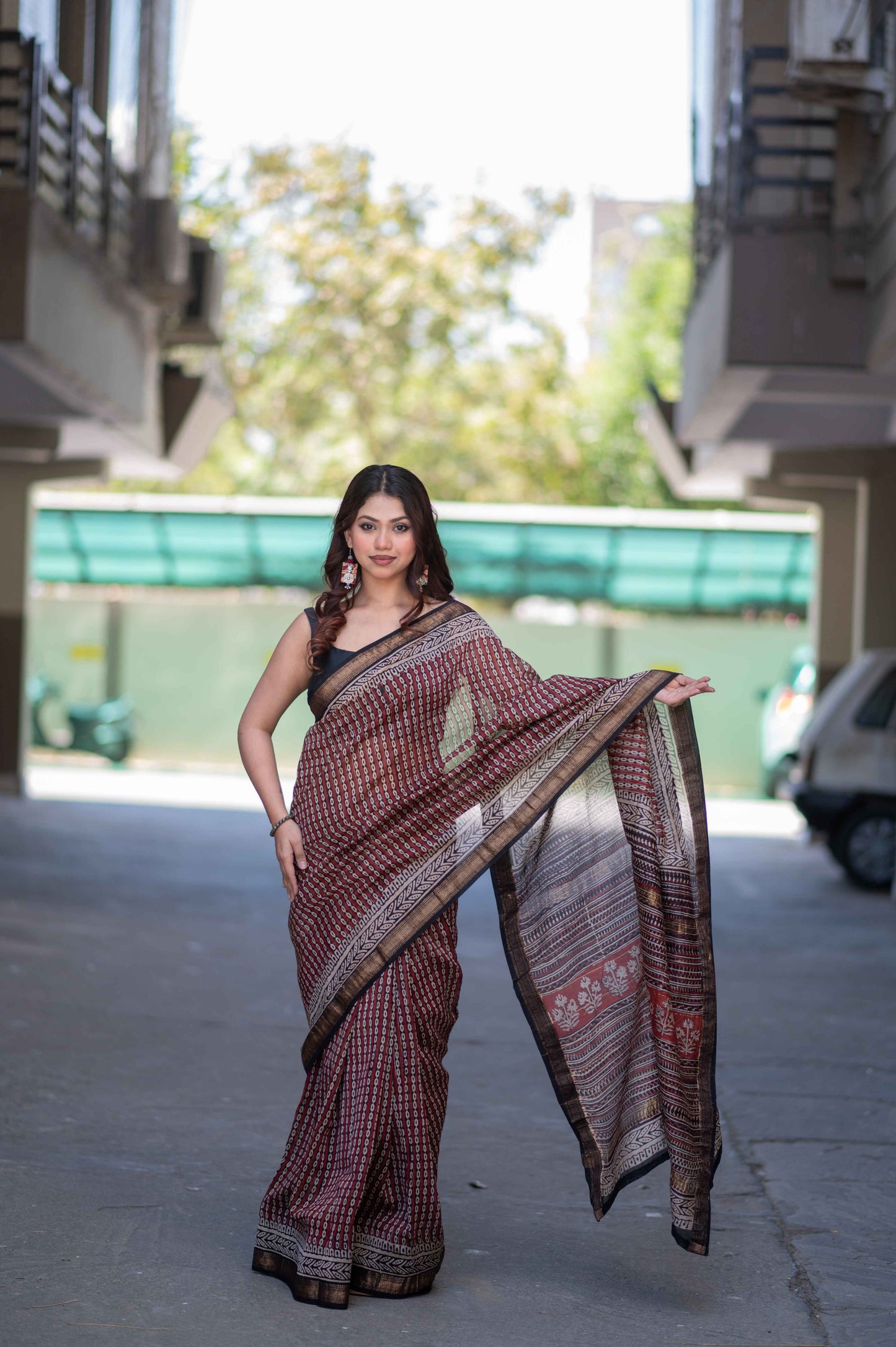 Amrita- Red Bagru Maheshwari Silk Saree