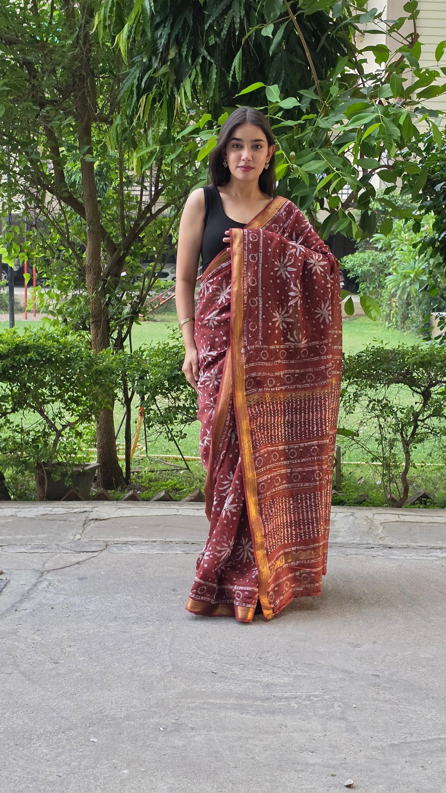 Aarvika - Brown Maheshwari Silk Saree
