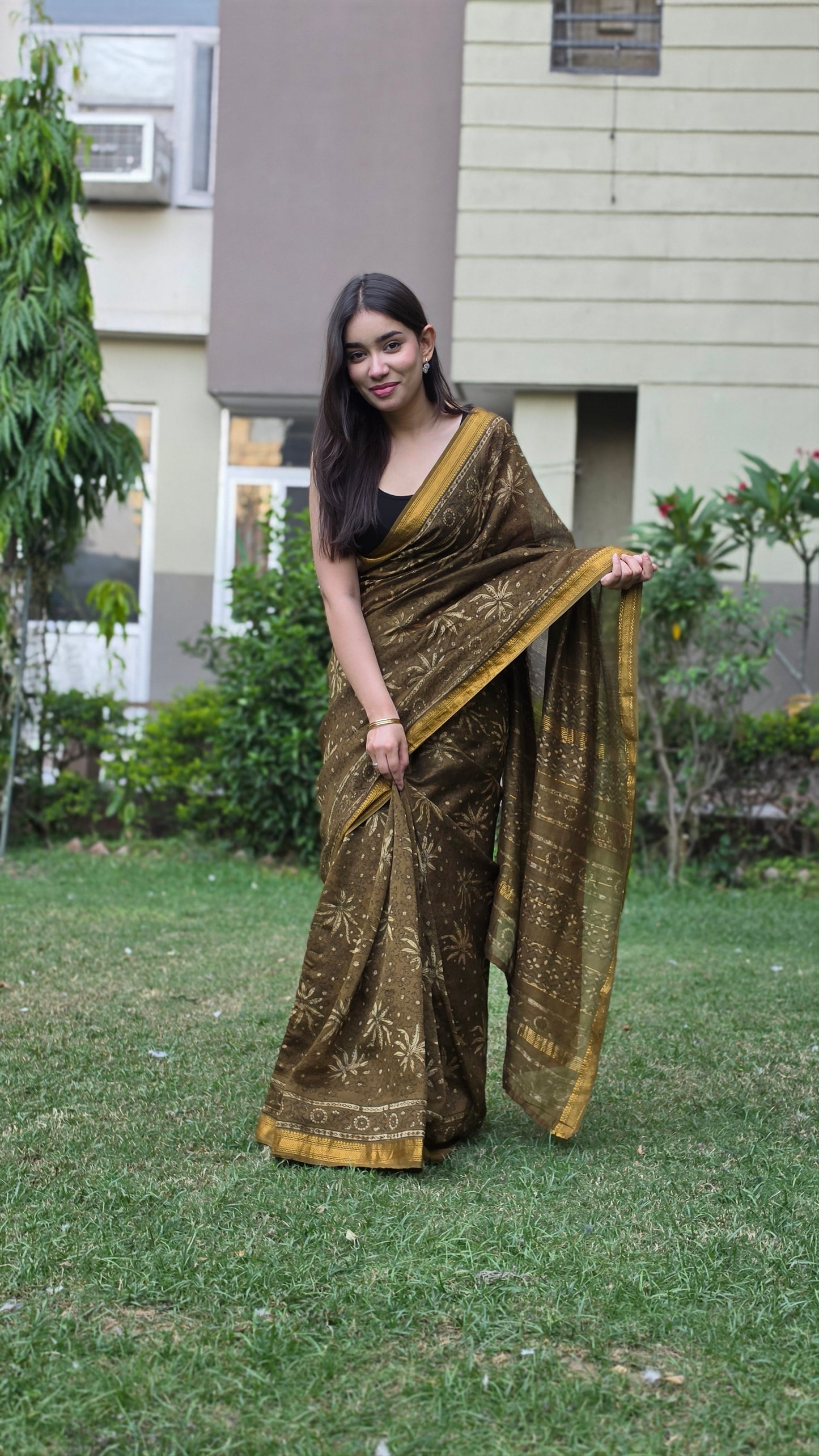 Advika- Green Maheshwari Silk Saree