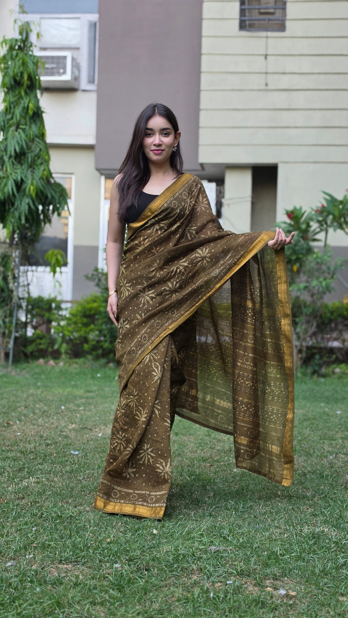 Advika- Green Maheshwari Silk Saree