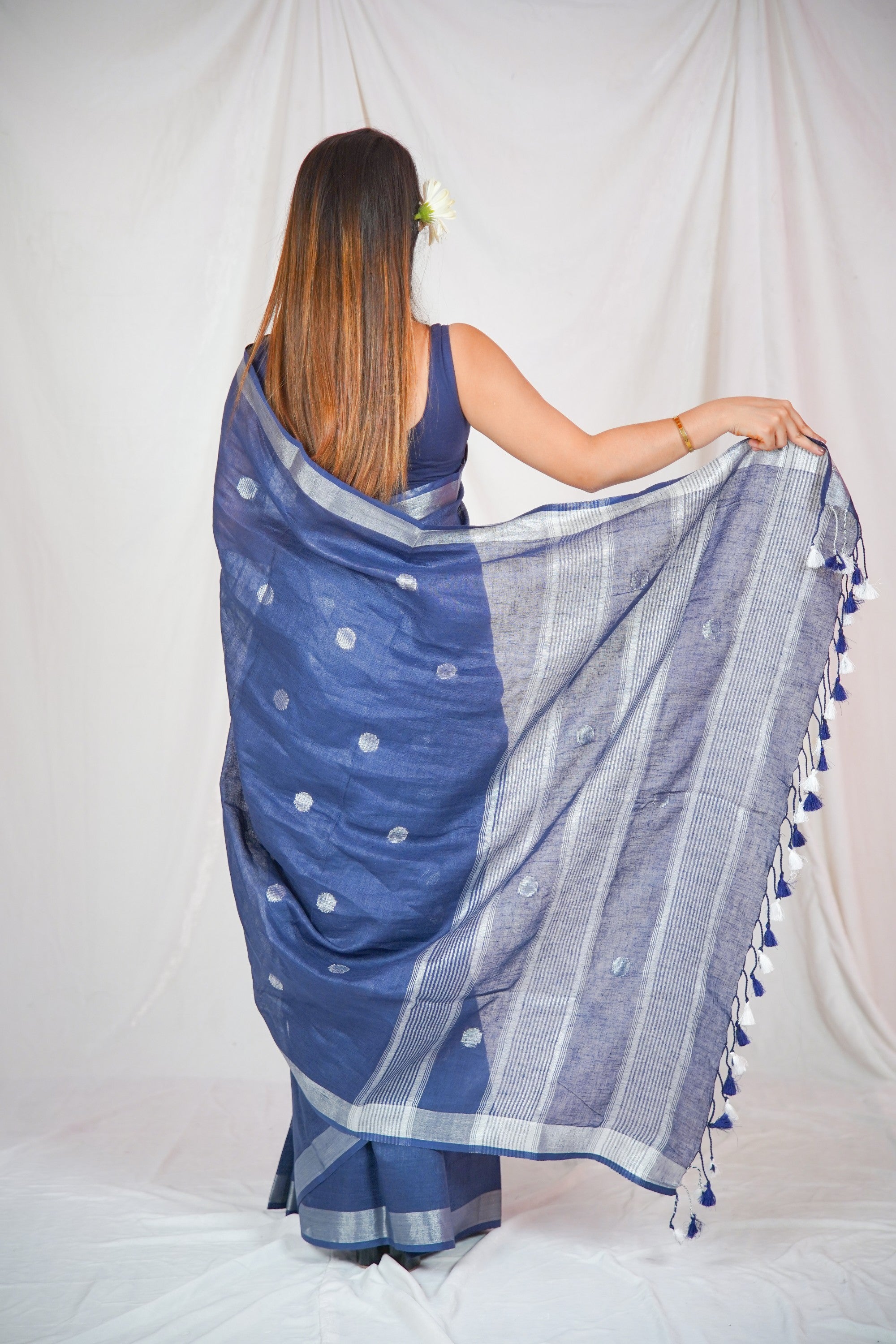 Blue Serenity- Dotted Pure Linen Saree