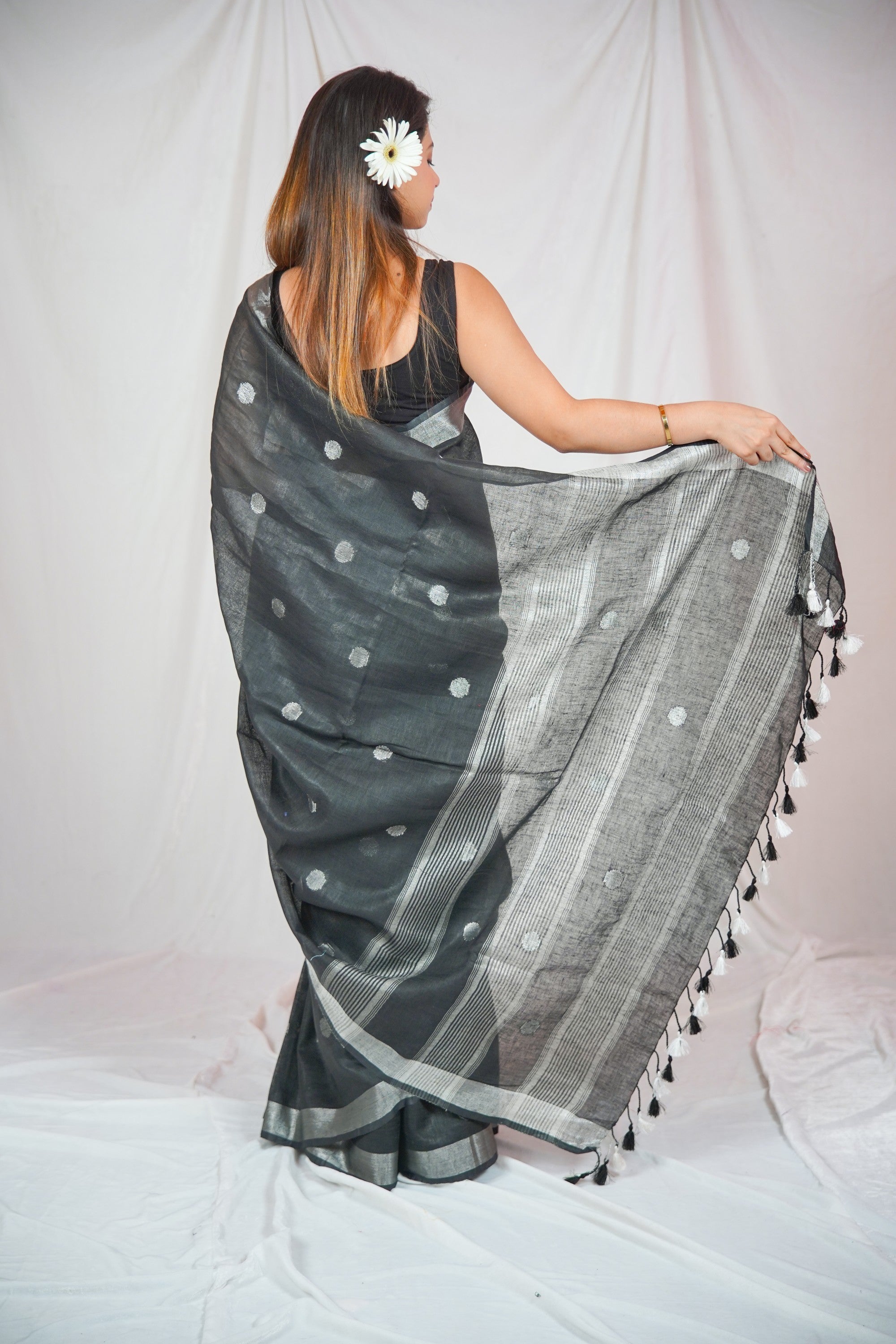 Midnight Elegance - Dotted Black Linen Saree