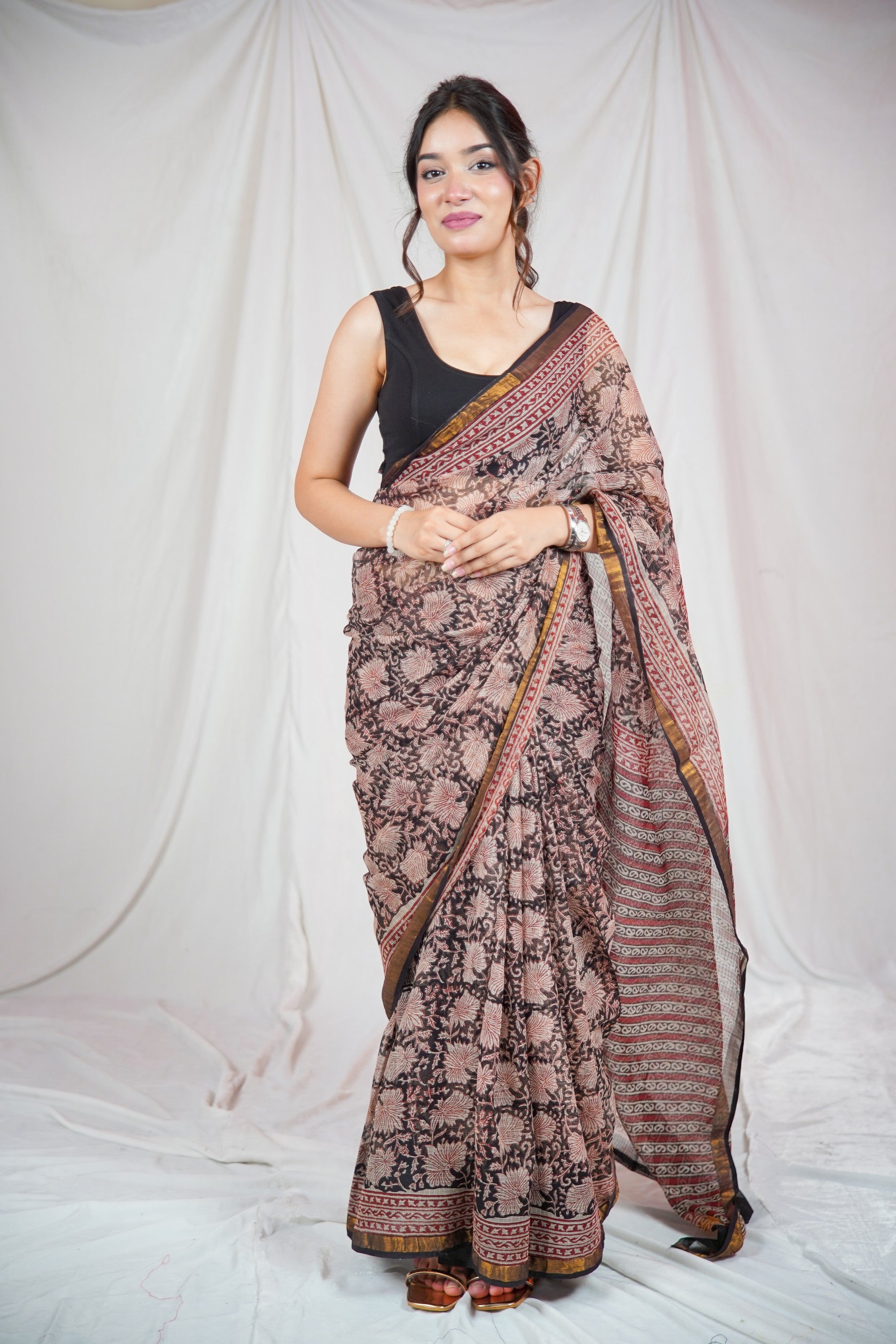 Floral Noir- Kota Doria Saree