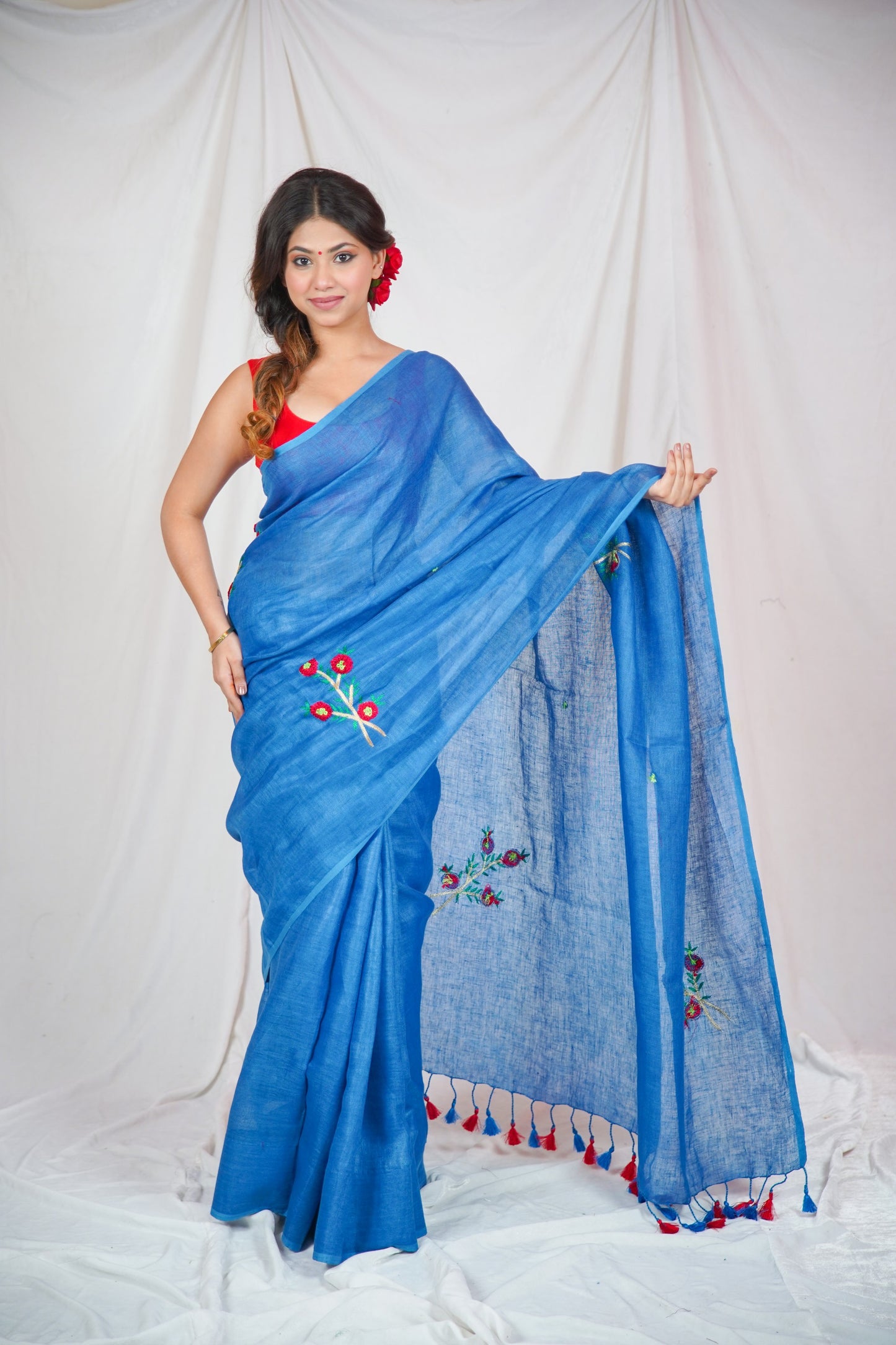 Floral Fantasy- Blue Linen Saree