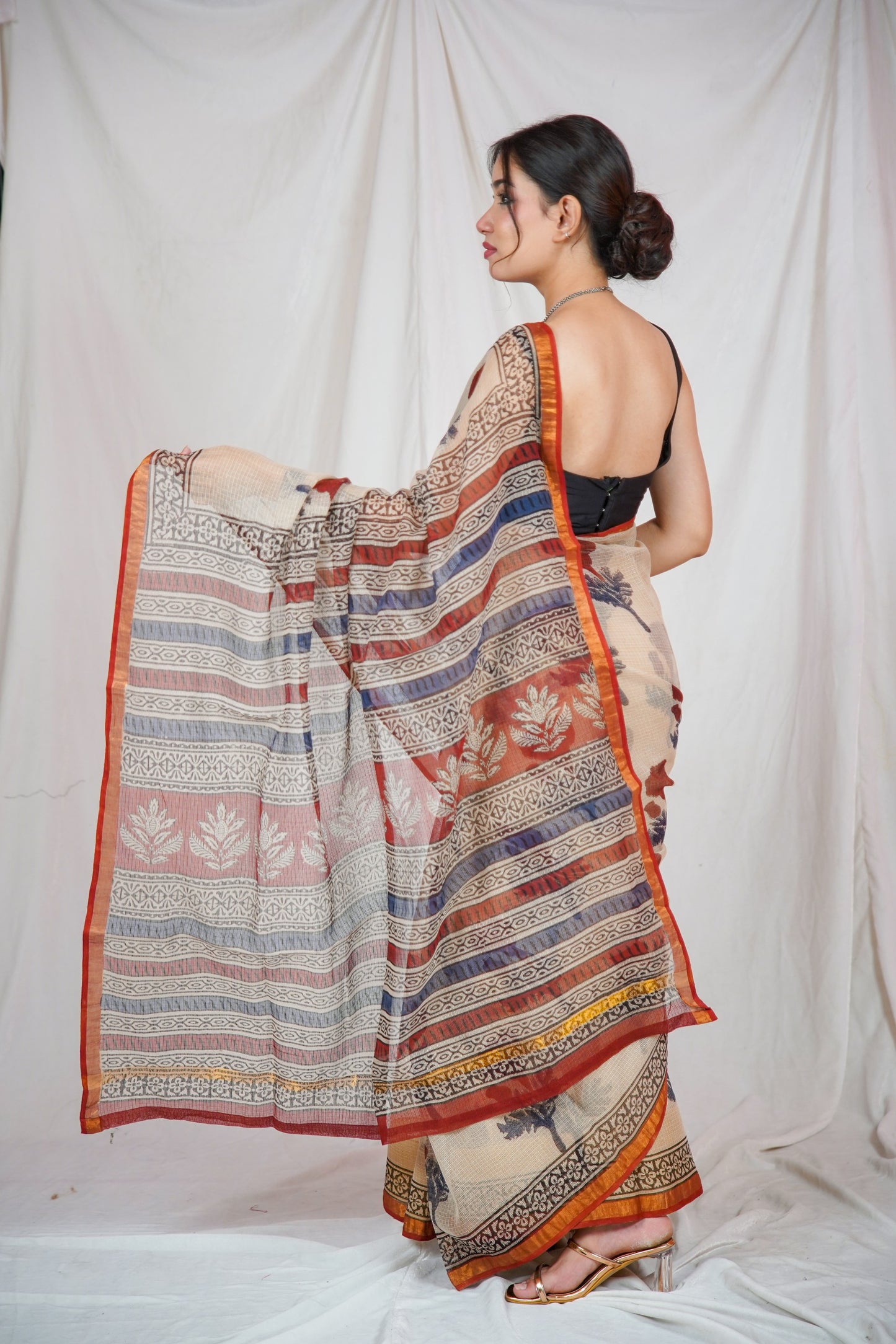 Floral Whisper - Kota Doria Saree