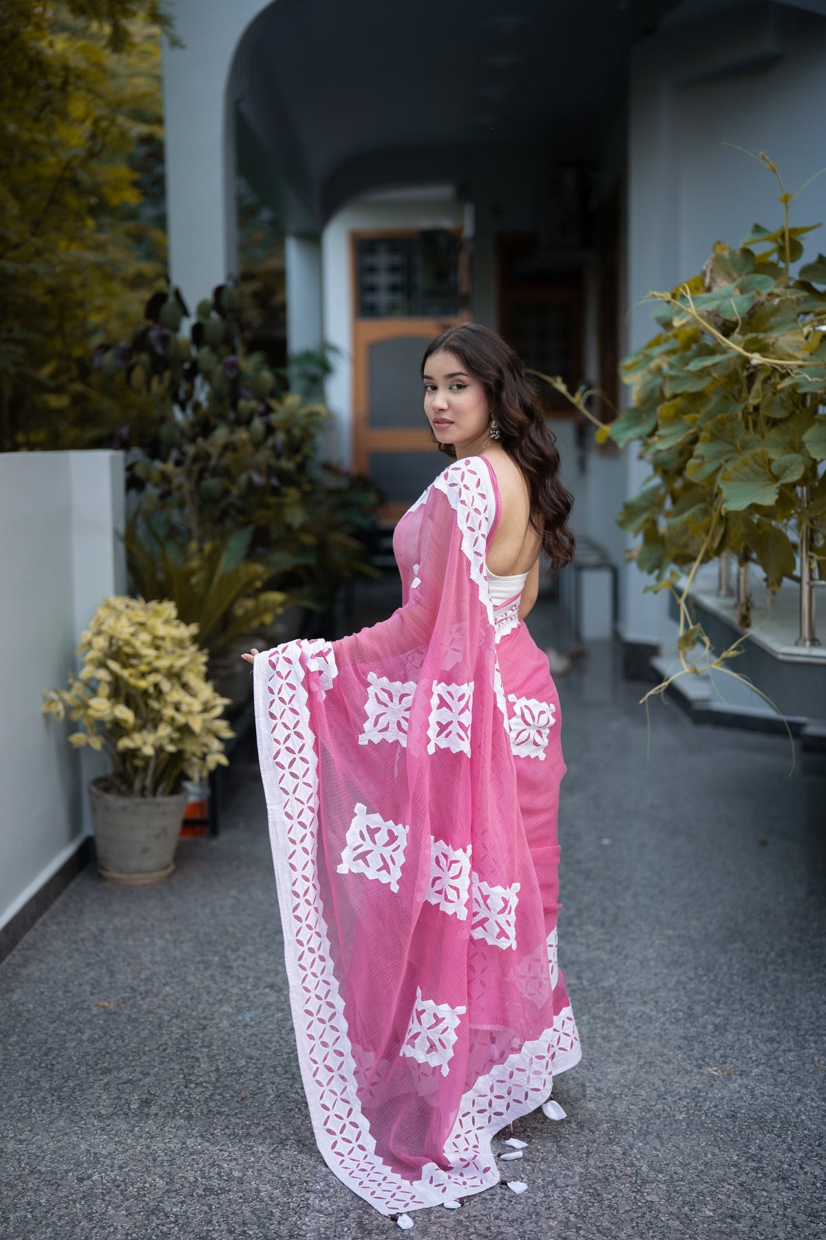 Pakhi - Pink Doria Saree with applique