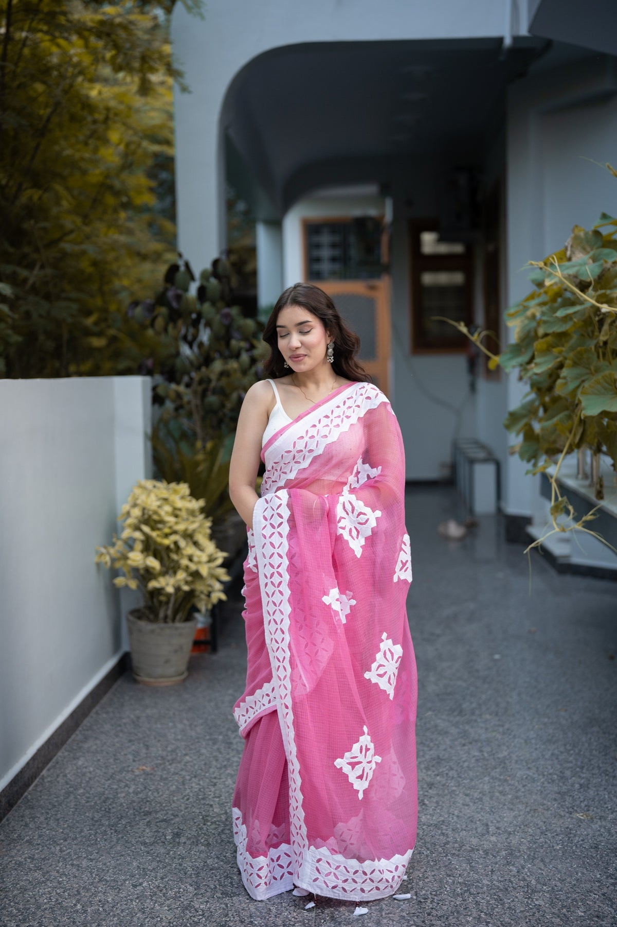 Pakhi - Pink Doria Saree with applique