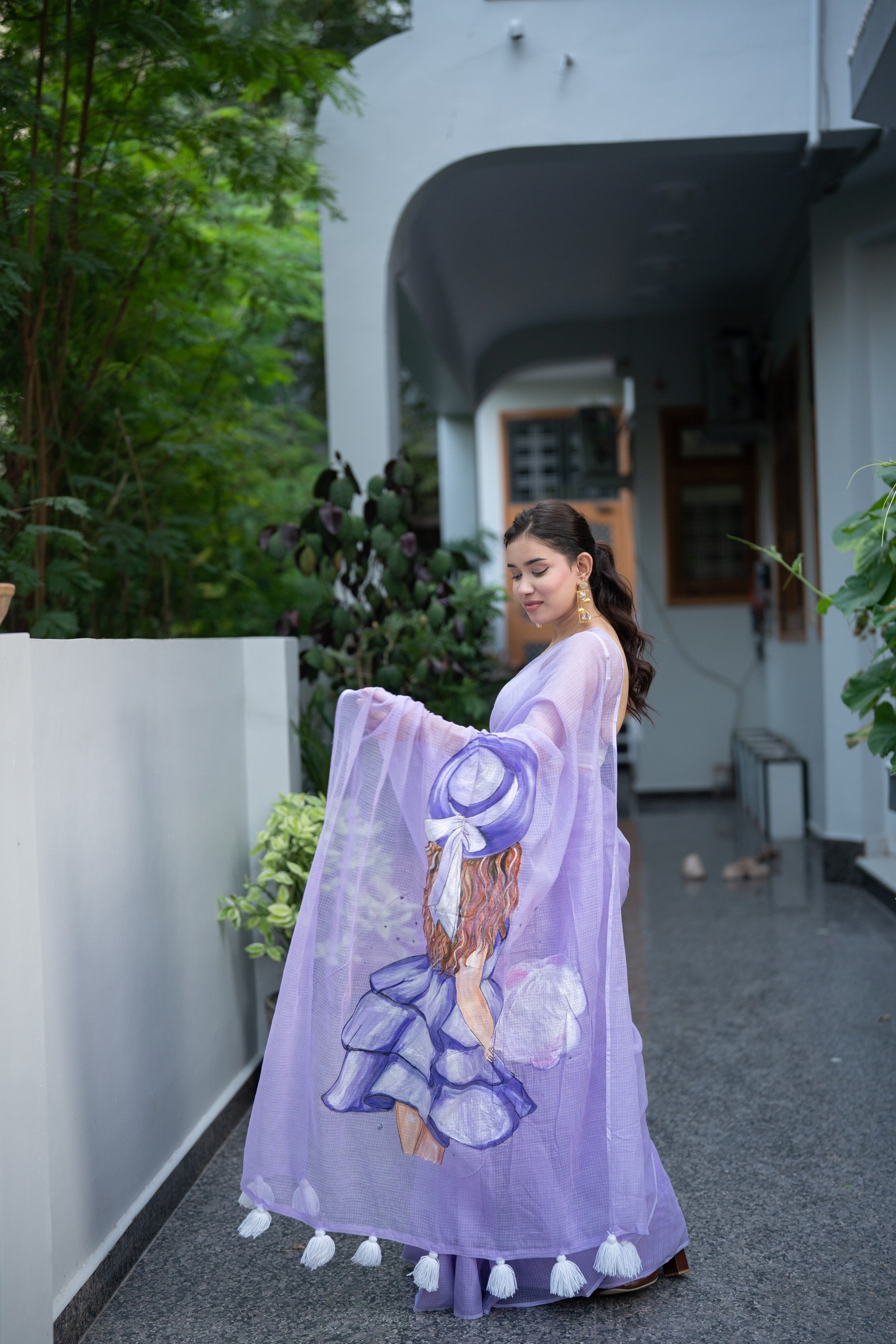 Wanderer- Handpainted Kota Doria Saree