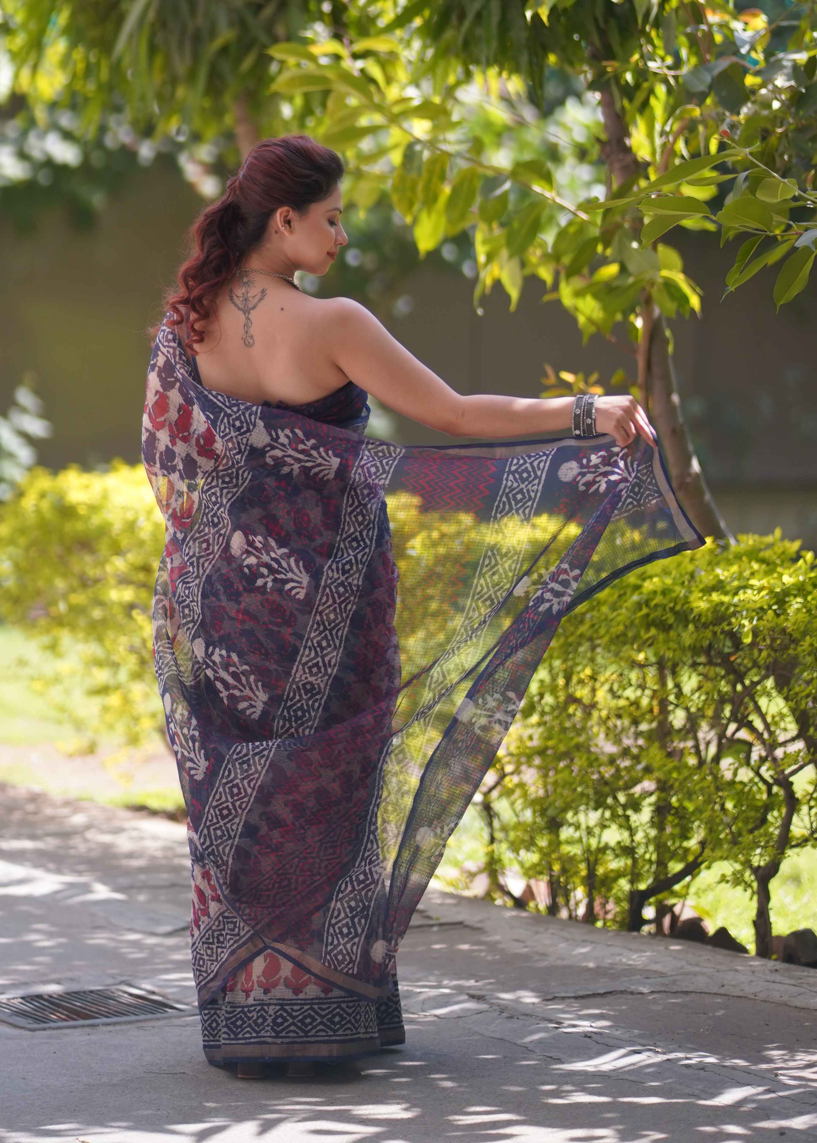 Rajvalli- White Kota Doria Saree
