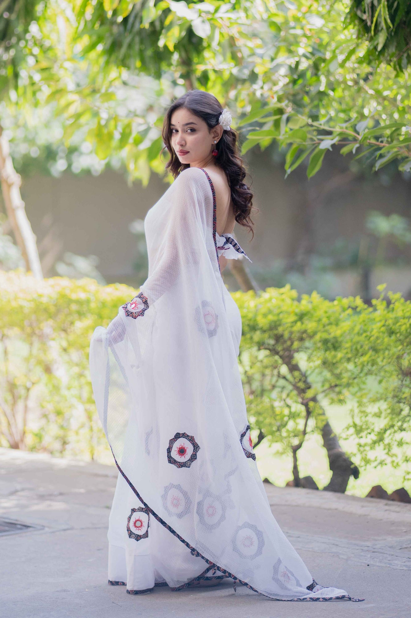 Nandini- White Applique Kota Saree