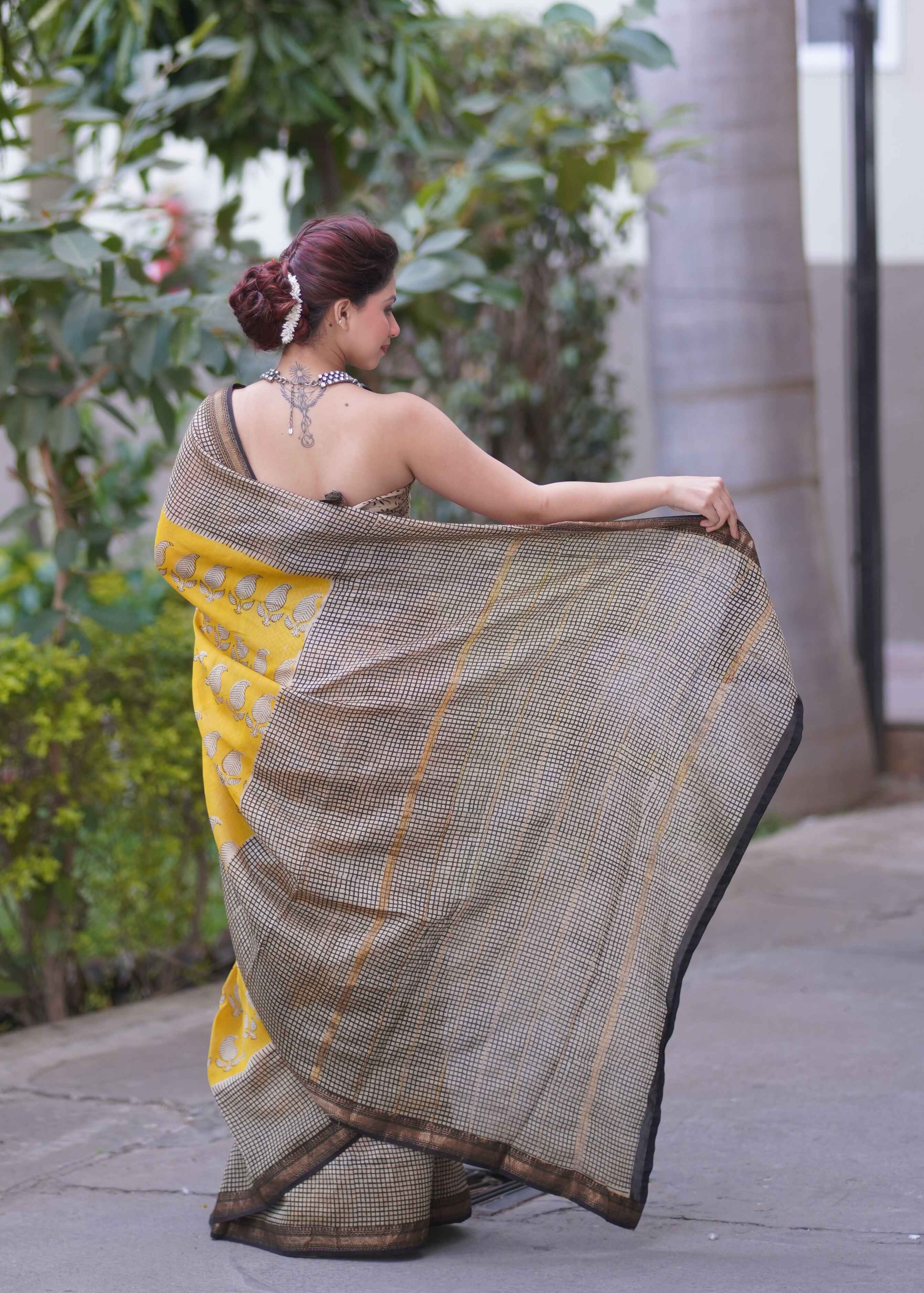 Swarnjaya- Yellow Maheshwari Silk Saree