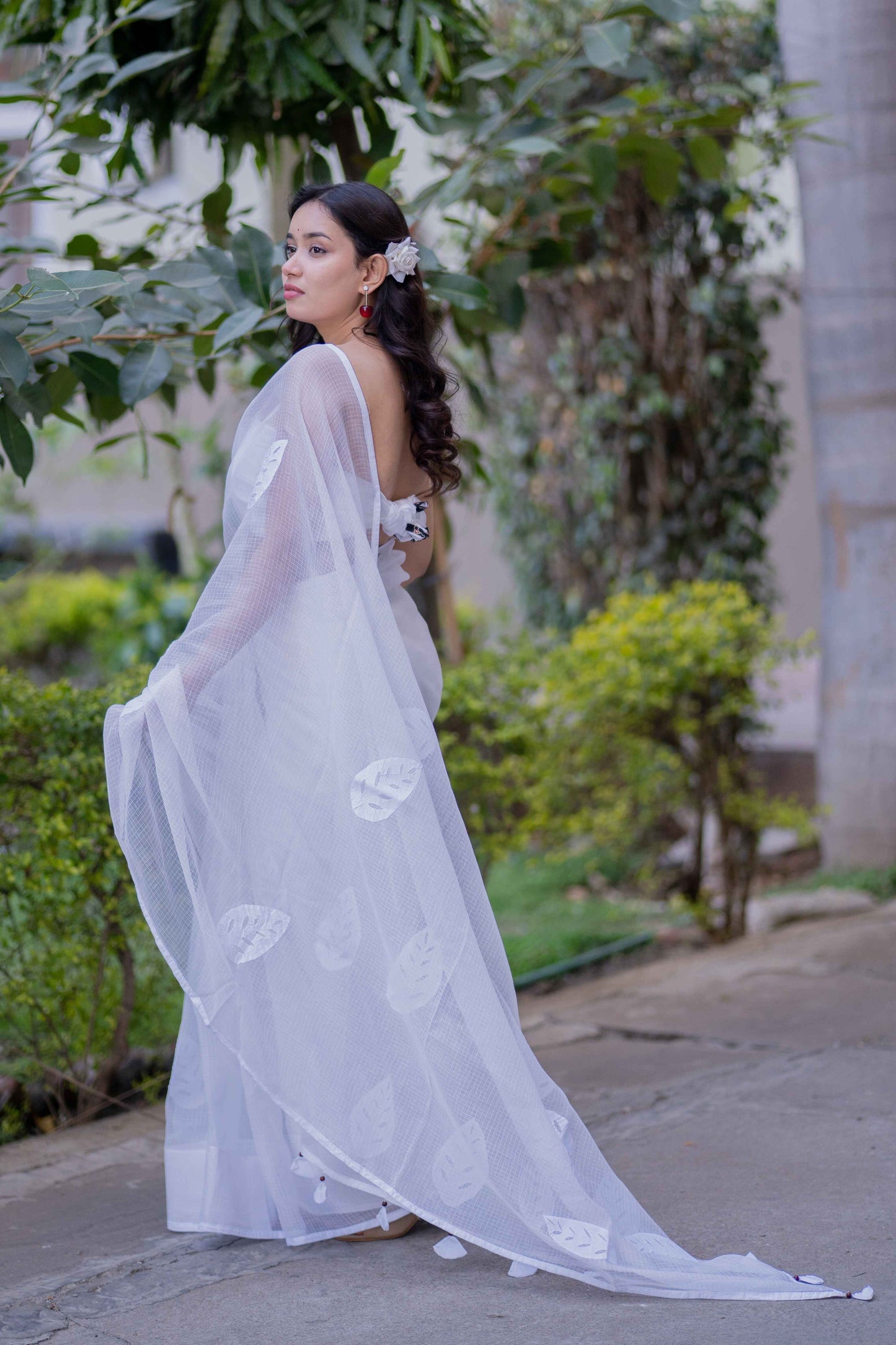 Kritika- White Kota Doria Saree