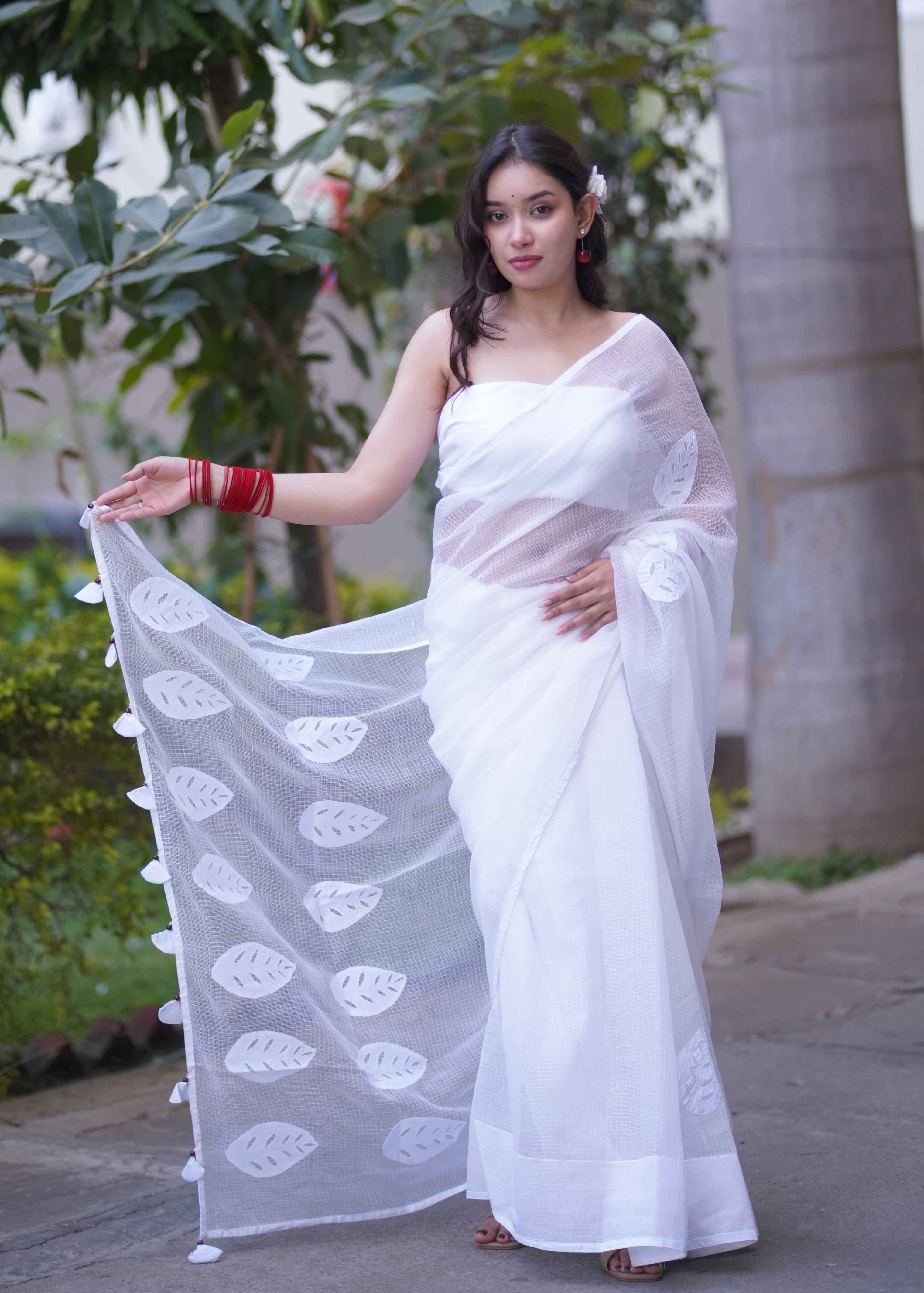 Kritika- White Kota Doria Saree