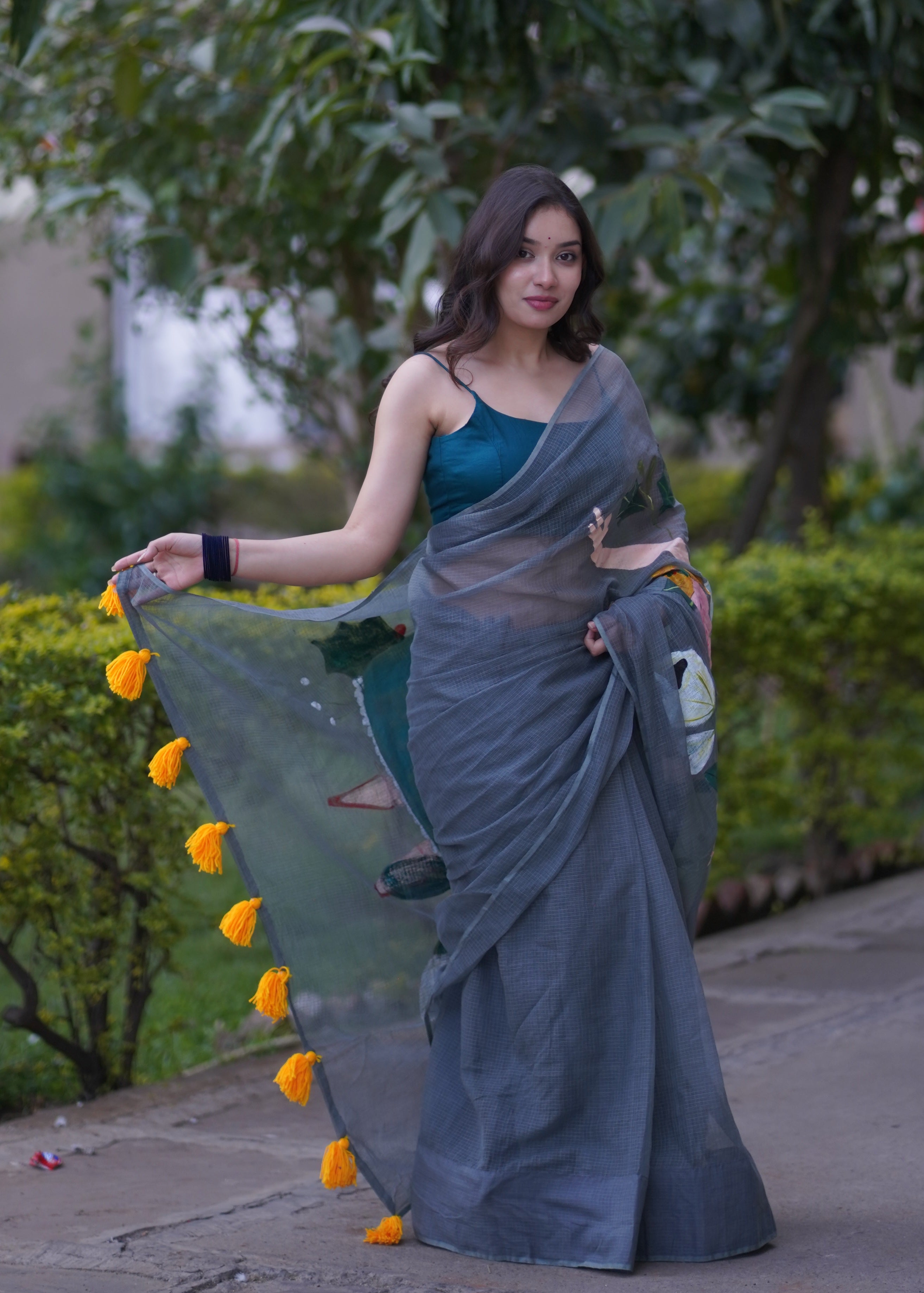 Rhythm & Grace- Grey Handpainted Saree