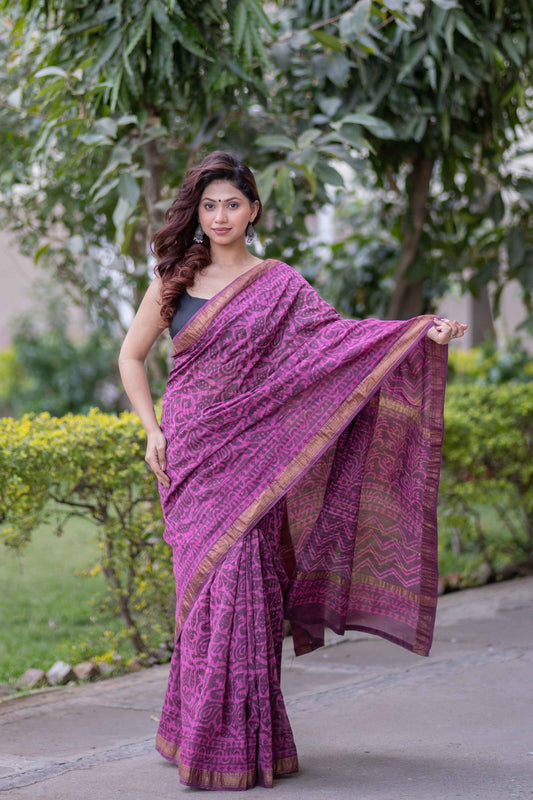 Pushpavalli- Pink Maheshwari Silk Saree