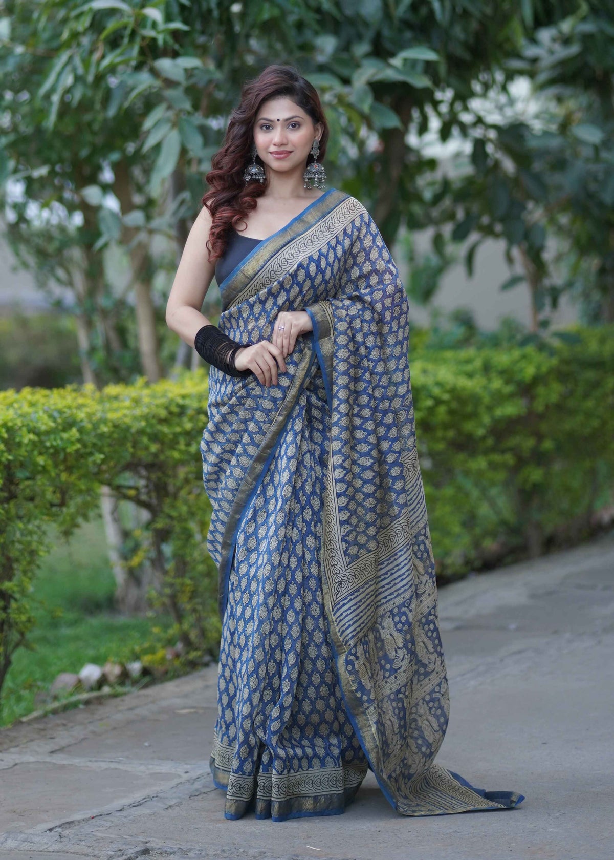 Sharvangi- Blue Maheshwari Silk Saree
