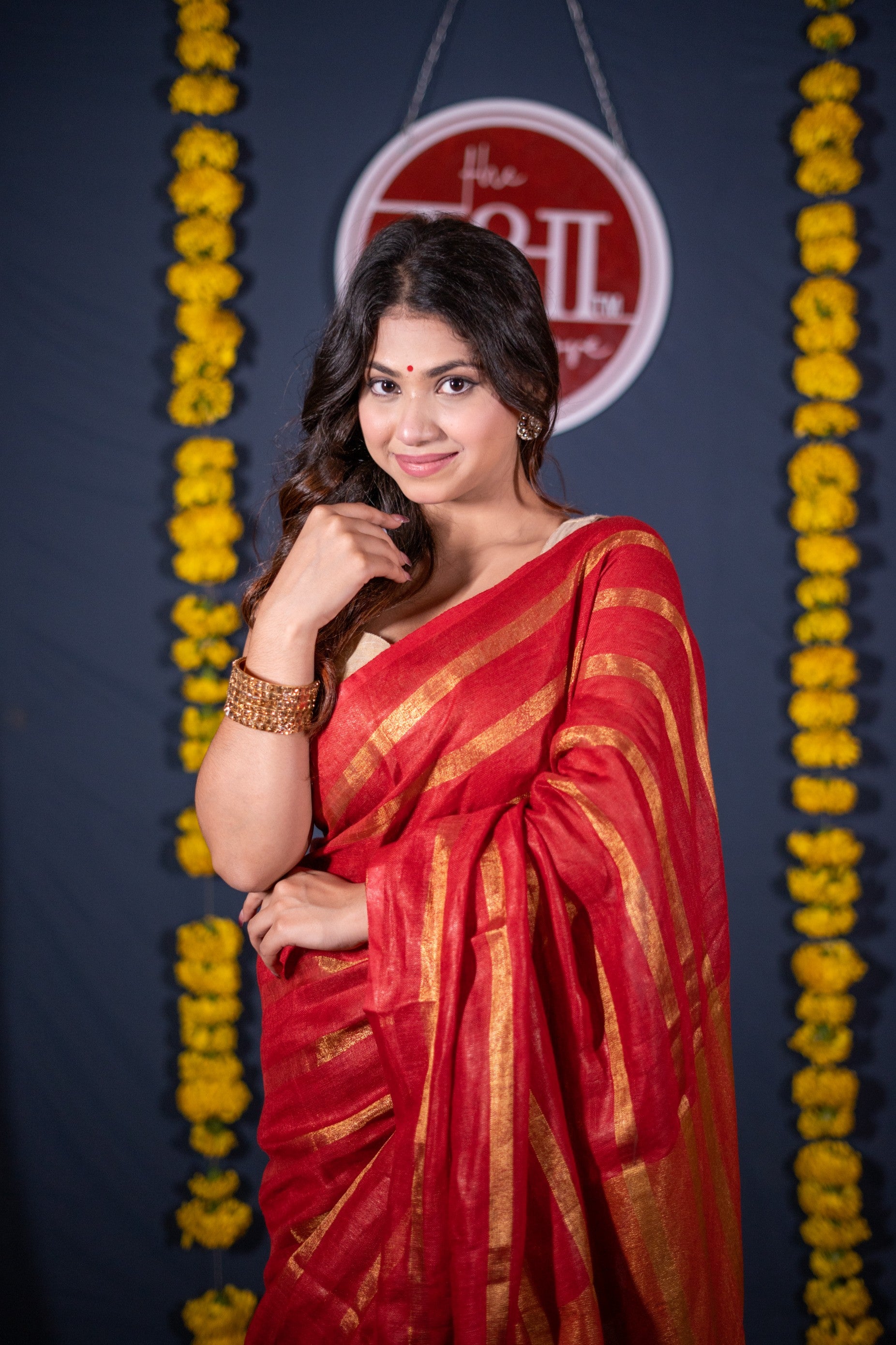Dhvalima- Red Striped Linen Saree