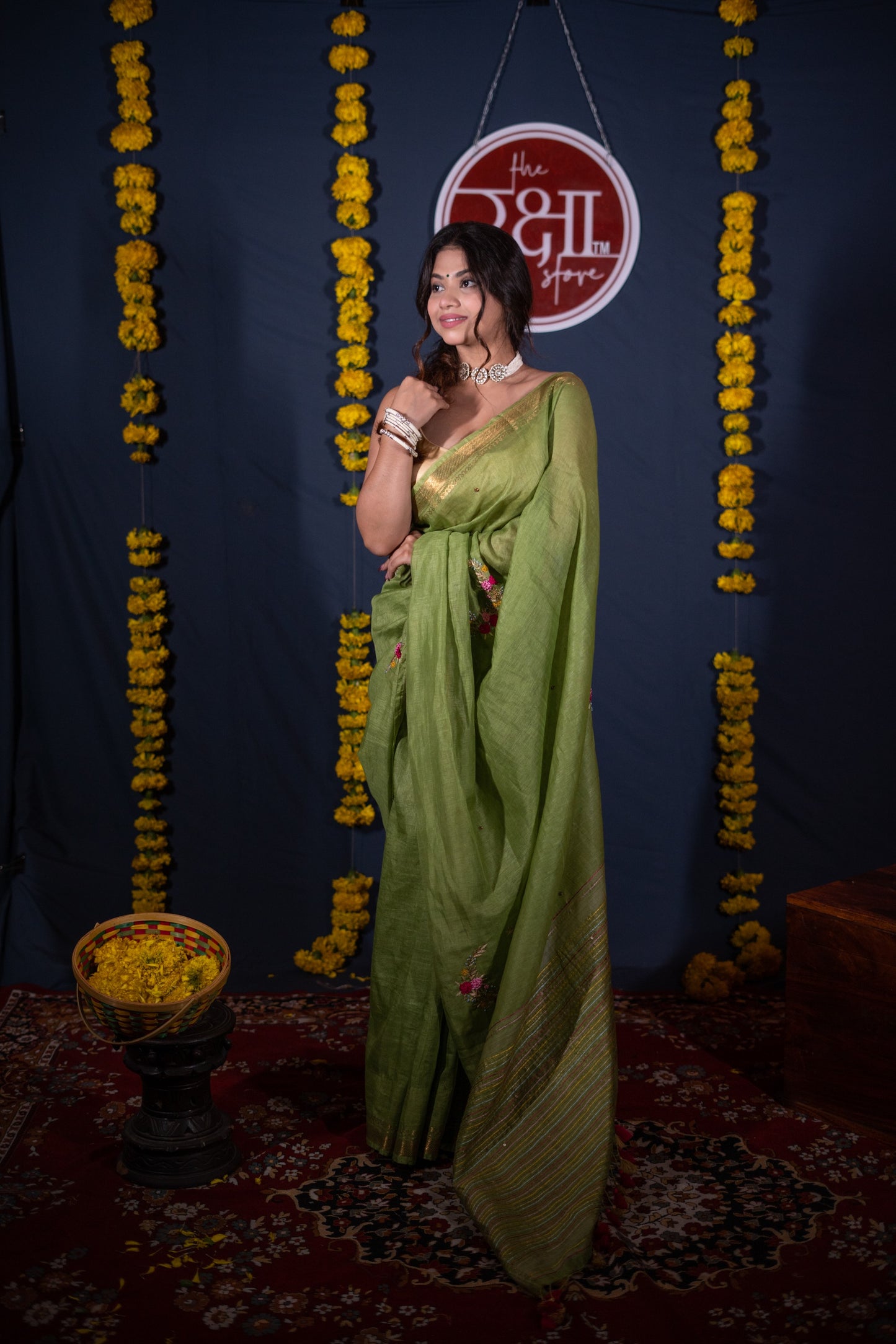Kalyani- Green Floral Silk Linen Saree