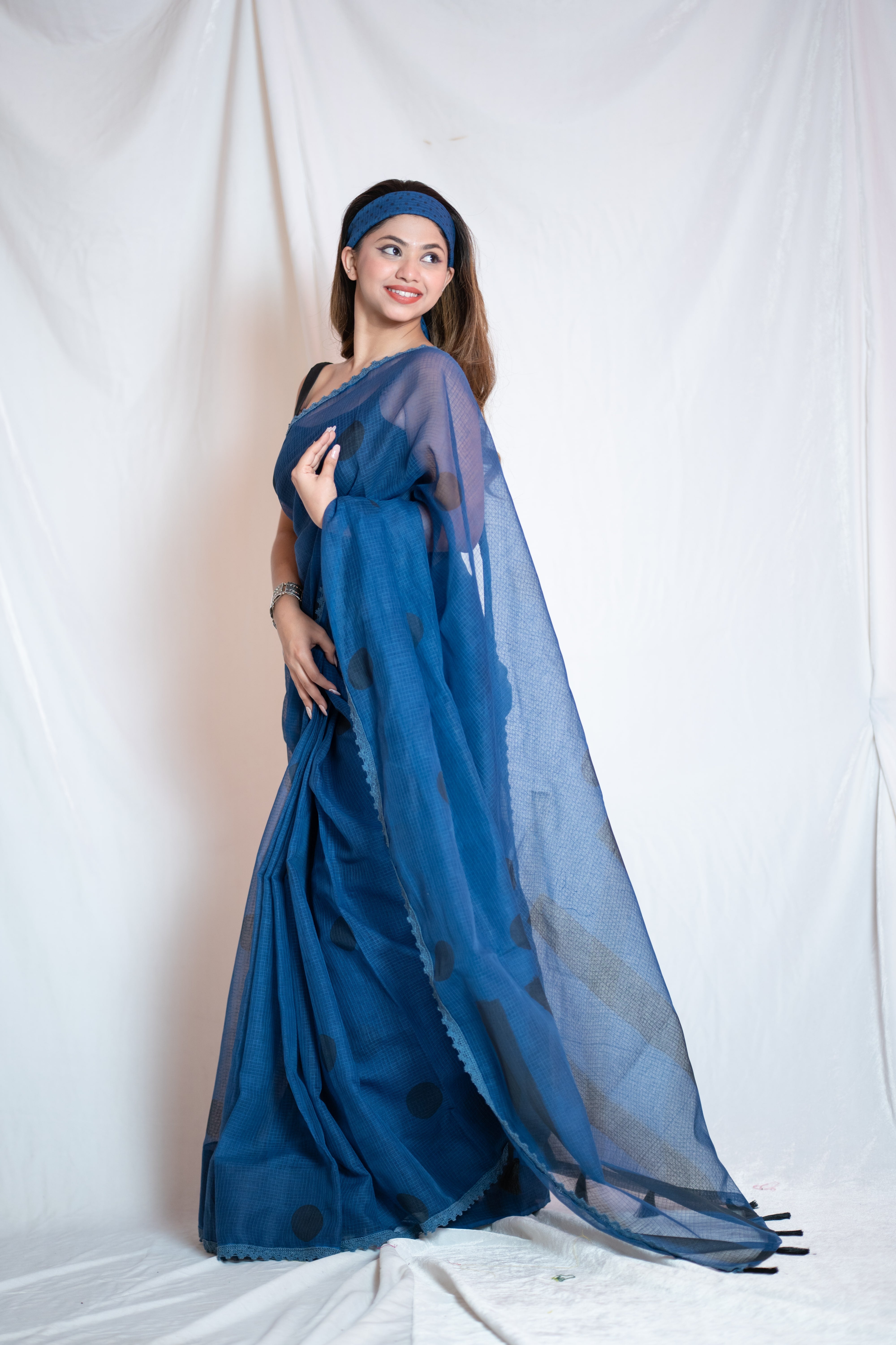 Meri Pyaari Bindu - Blue Kota Doria saree