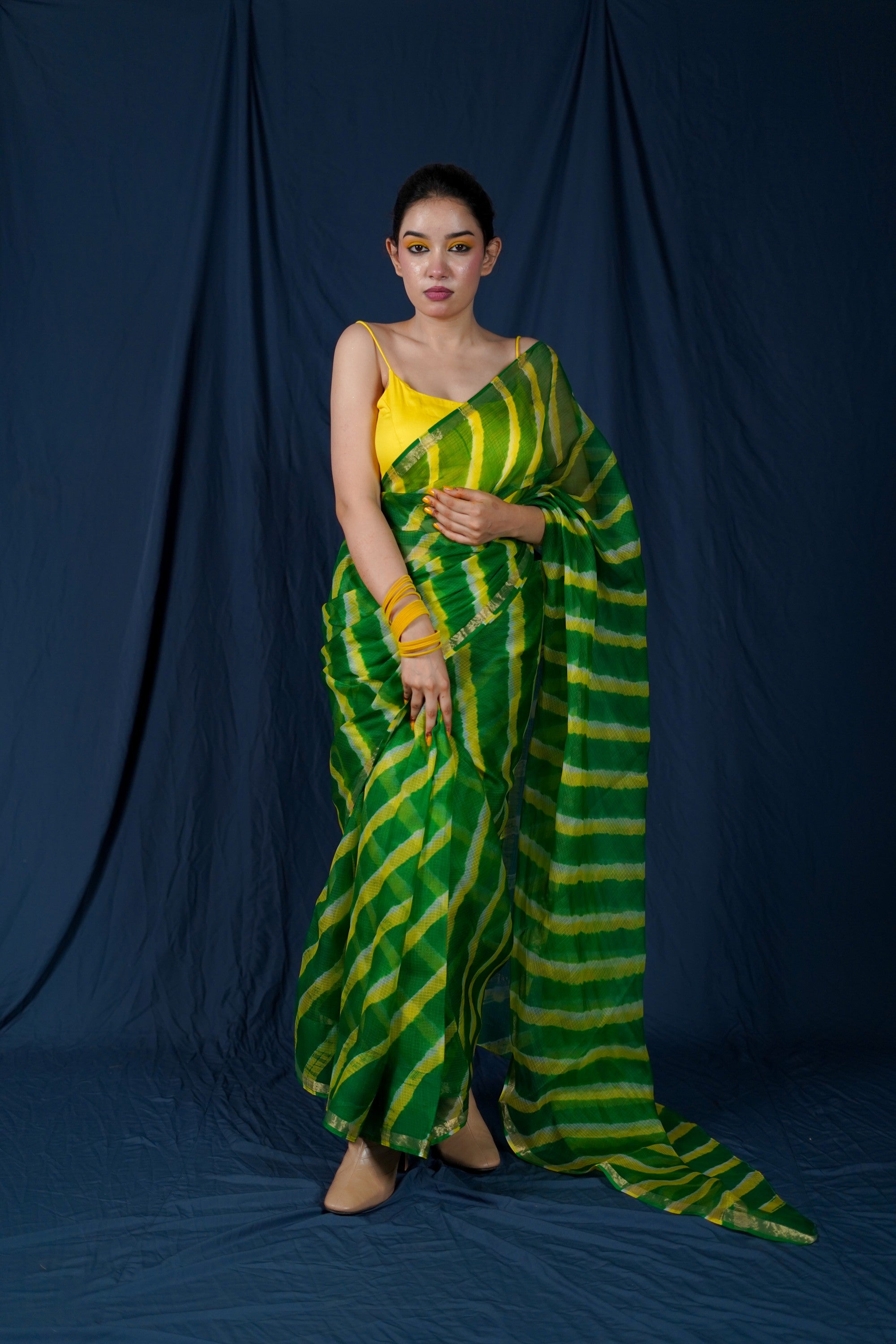 MahaMaaya - Green Leheriya Saree