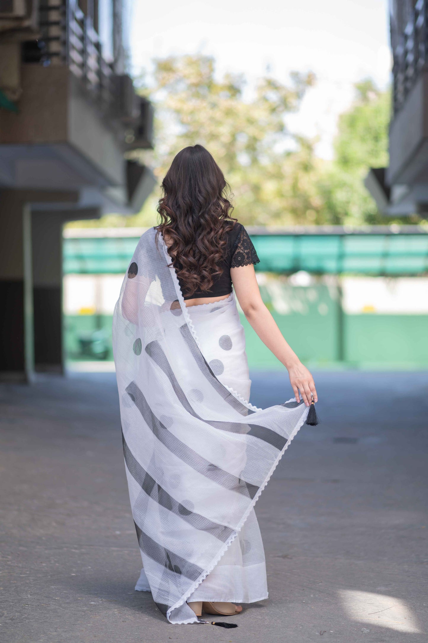 Meri Pyaari Bindu -White Kota Doria Saree