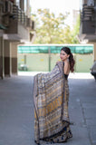 Skyline Elegance - Cream Maheshwari Silk Saree