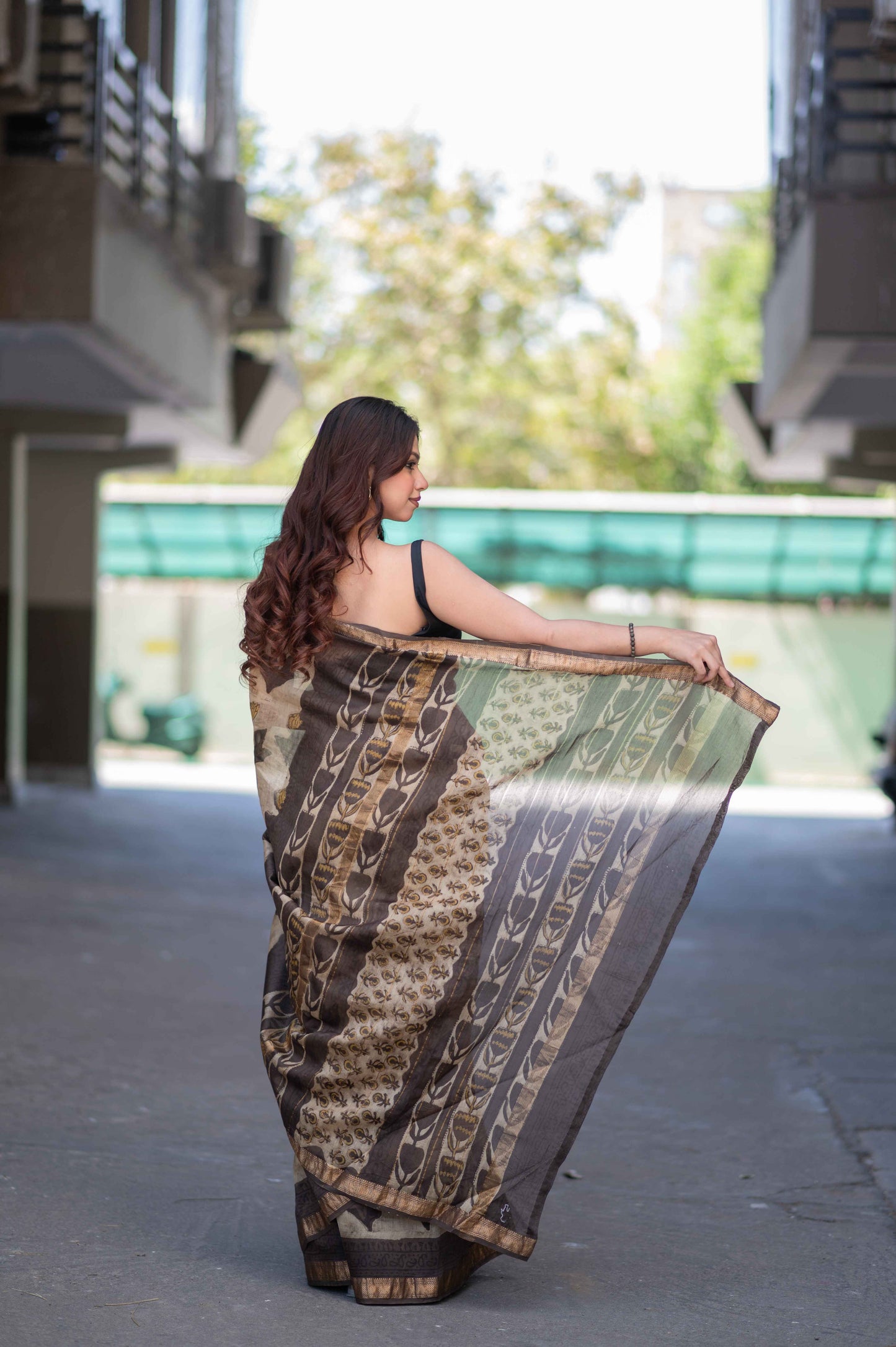 Kamalini- Beige Ajrakh Maheshwari Silk Saree