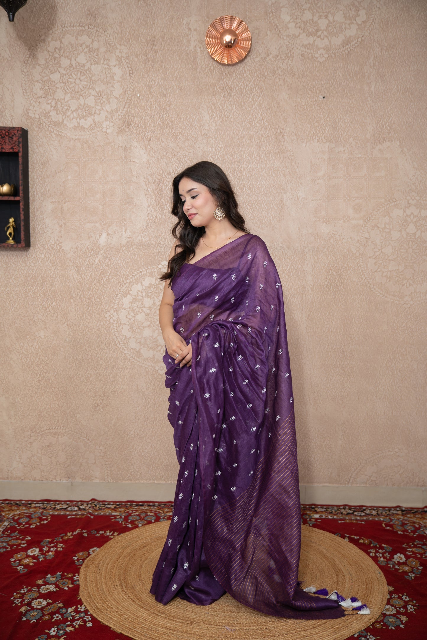 Madhulika- Purple Floral Silk Linen Saree