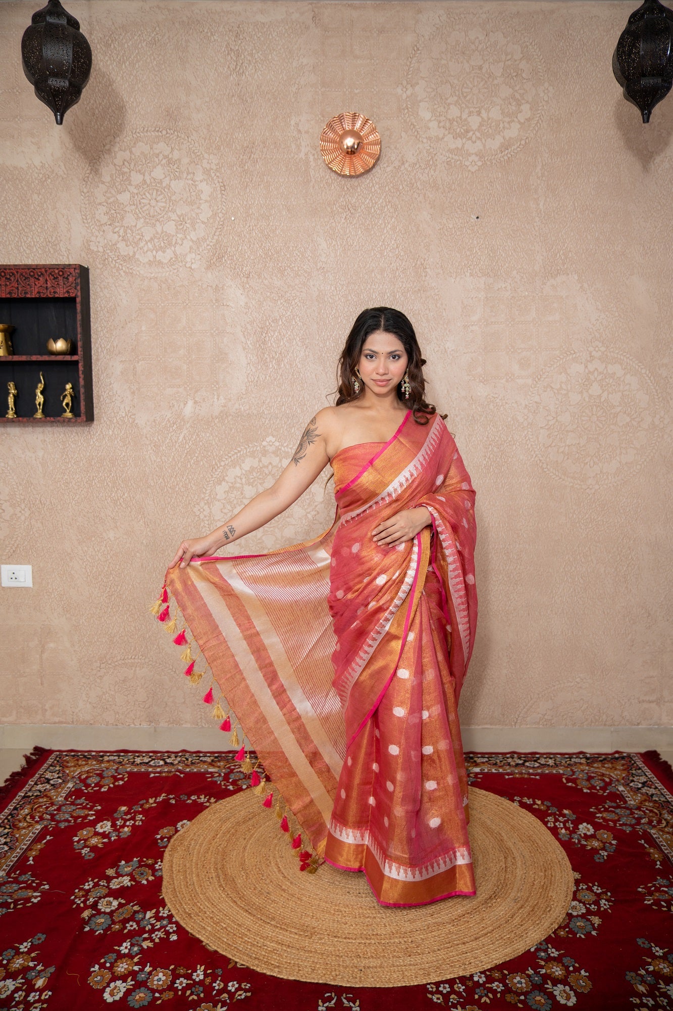 Pink Glow- Pink Zari Linen Saree