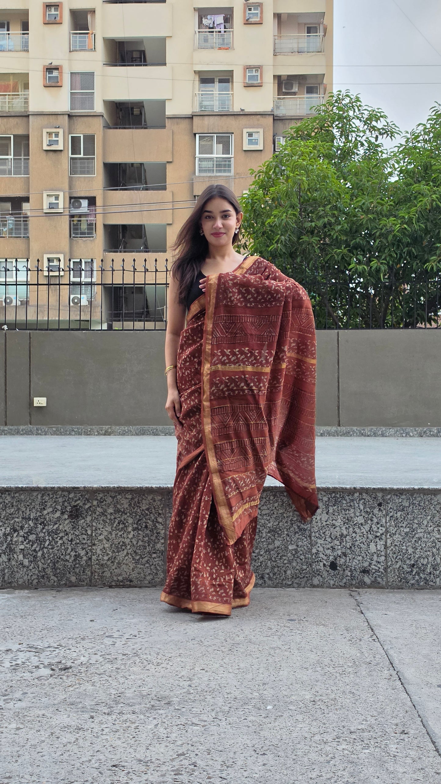Ridhira- Brown Maheshwari Silk Saree