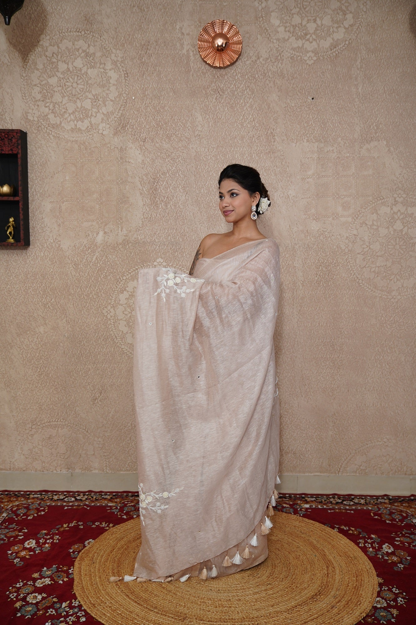 Tanirika- Beige Silk Linen Saree
