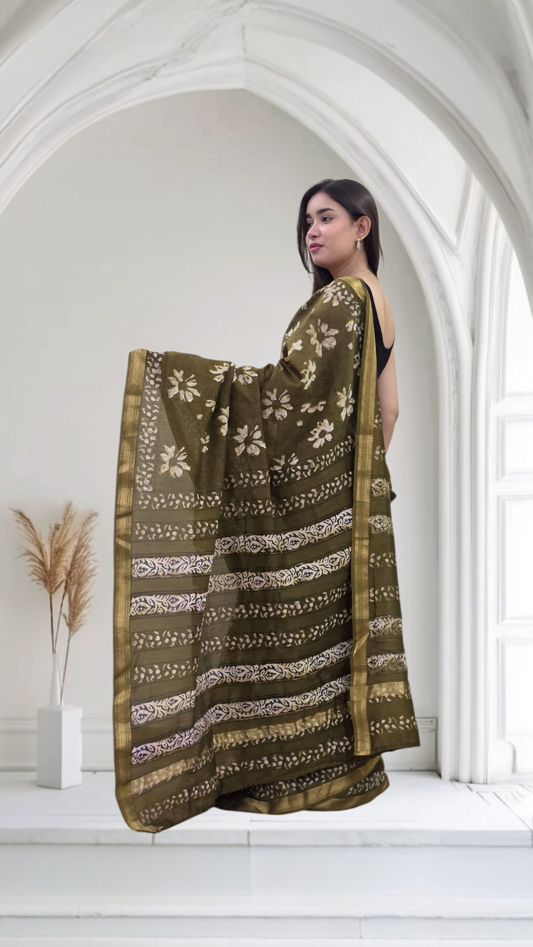Trisha - Green Maheshwari Silk saree