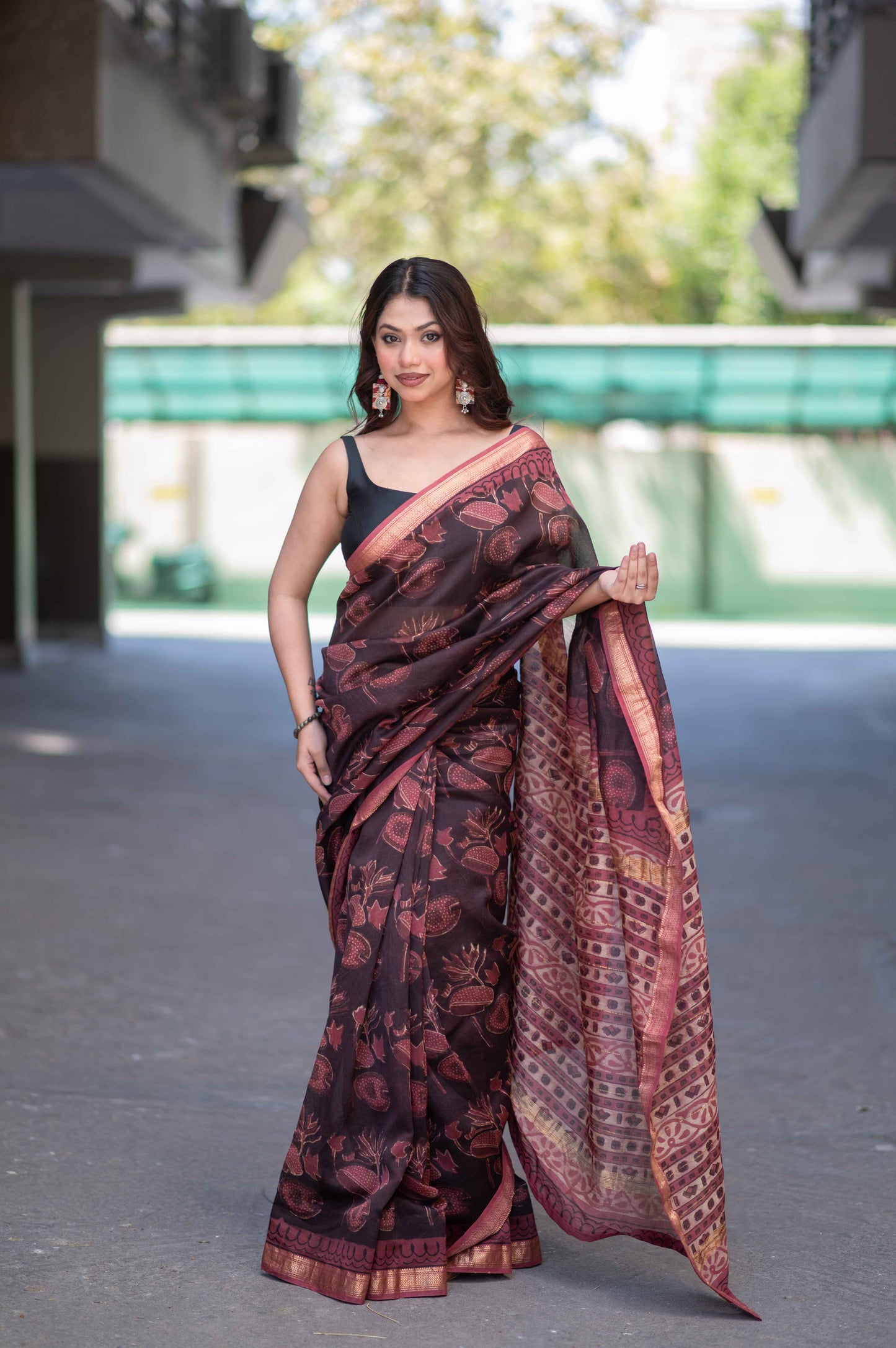 Vaidehi- Maroon Ajrakh Maheshwari Silk Saree