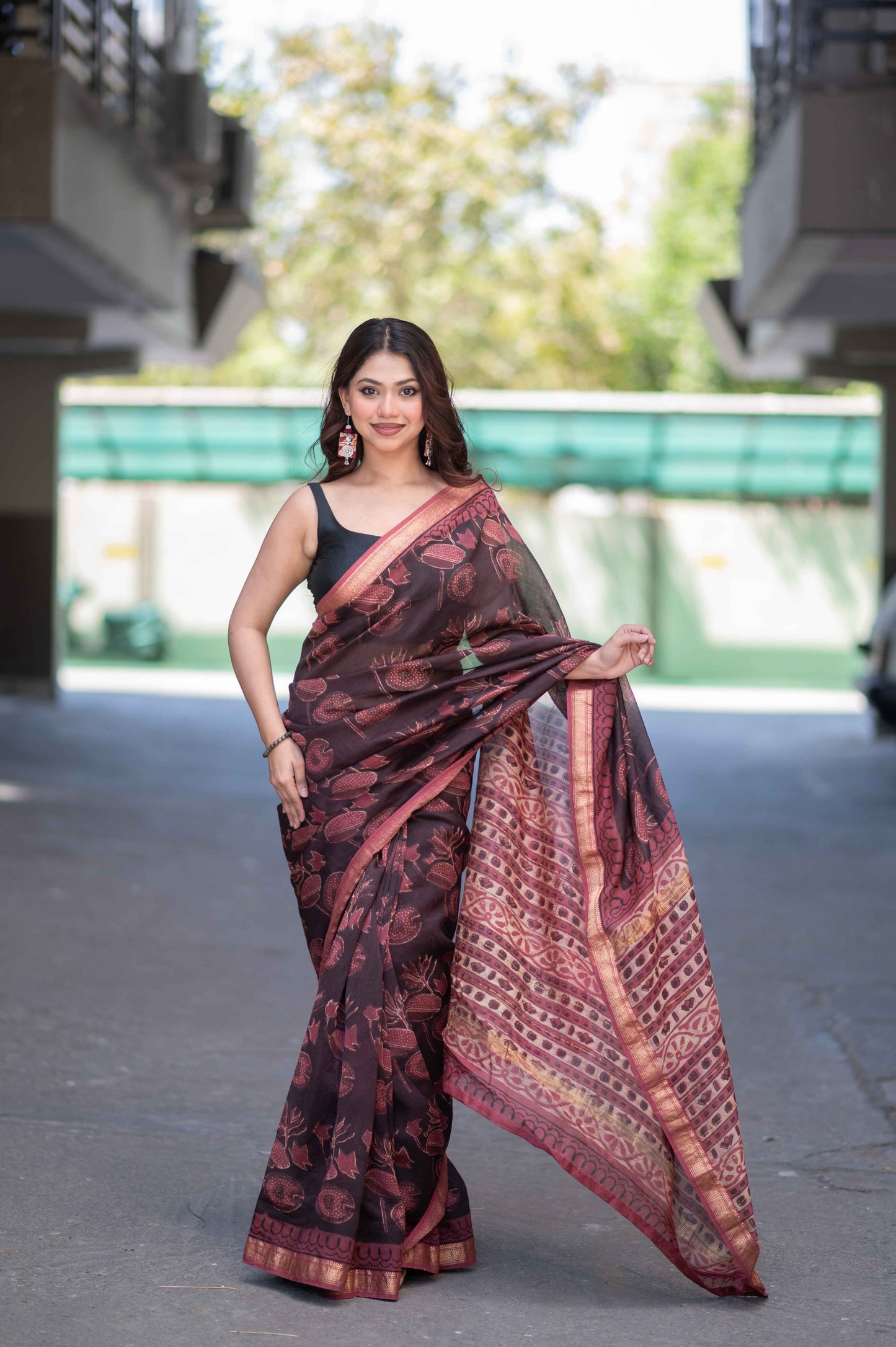 Vaidehi- Maroon Ajrakh Maheshwari Silk Saree