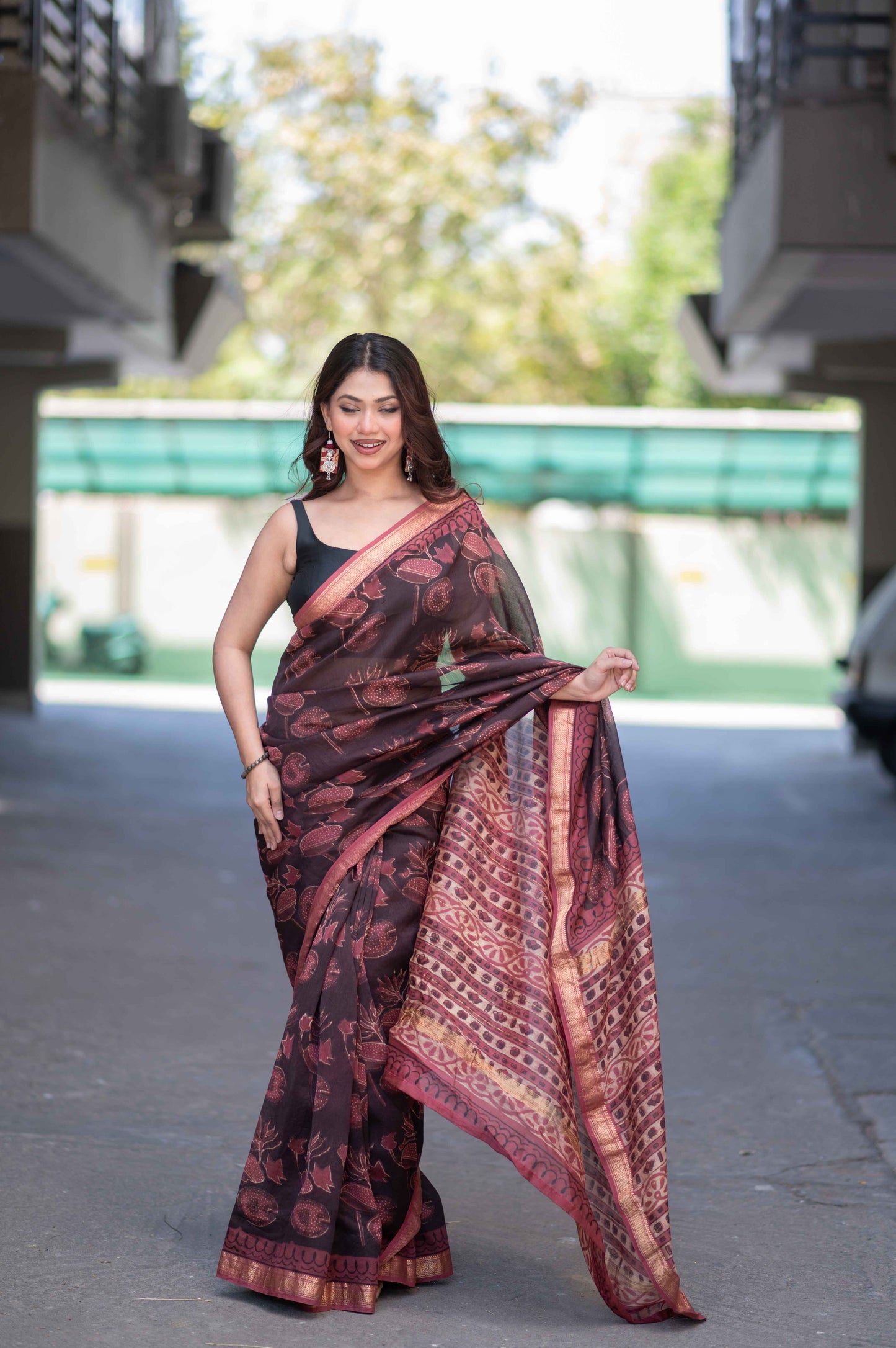 Vaidehi- Maroon Ajrakh Maheshwari Silk Saree